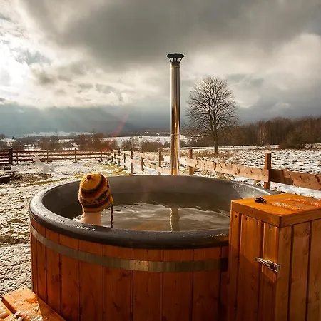 Drewniane Z Prywatnym Jacuzzi I Widokiem Na Gory - Klimatyczny Kompleks W Gorach Izerskich #widogruszka Alpstuga *