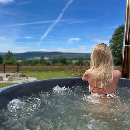 Drewniane Z Prywatna Balia Z Jacuzzi I Widokiem Na Gory - Klimatyczny Kompleks W Gorach Izerskich #widogruszka *