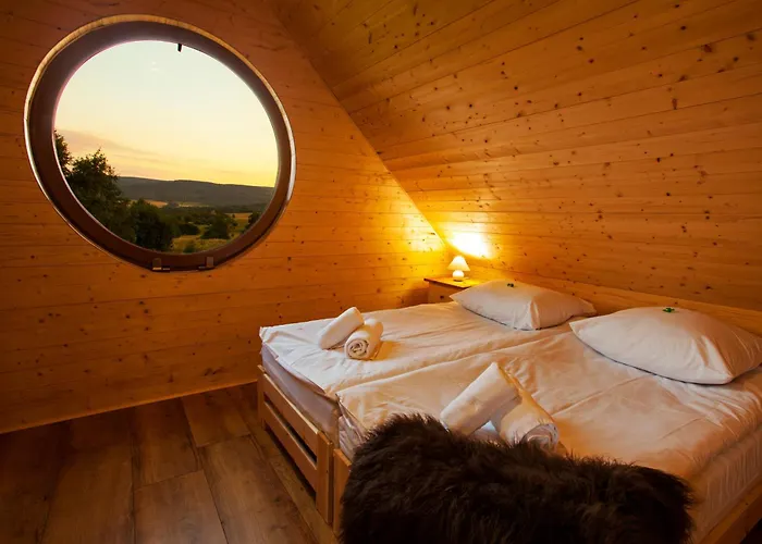 Chalet Drewniane Z Prywatnym Jacuzzi I Widokiem Na Gory - Klimatyczny Kompleks W Gorach Izerskich #widogruszka