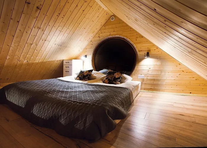 Drewniane Z Prywatnym Jacuzzi I Widokiem Na Gory - Klimatyczny Kompleks W Gorach Izerskich #widogruszka Chalet